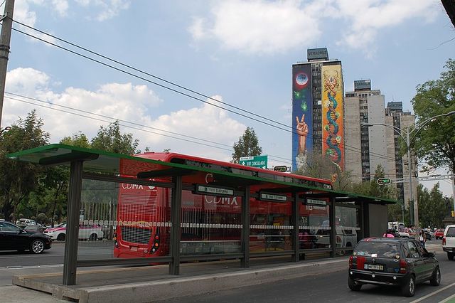 Estación Tres Culturas L7 del Metrobús